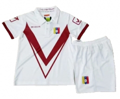 Children Venezuela 2019 Copa America Away Soccer Kit (Shirt + Shorts)