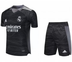 21-22 Real Madrid Black Goalkeeper Soccer Kits